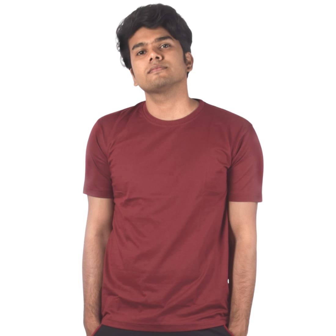 Eco-Friendly Round Neck T-shirt: Sustainable Style for Conscious Fashionistas - Image 2